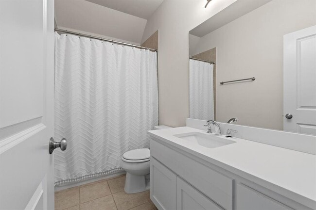 Building Photo - 13001 Hymeadow Dr