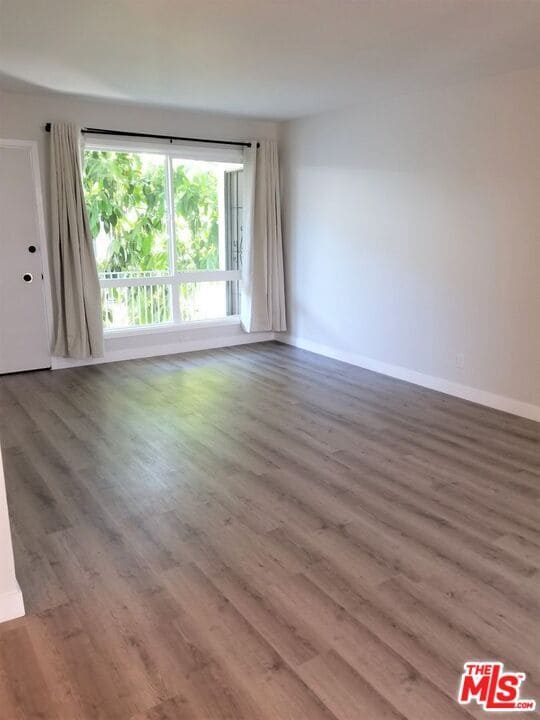 Building Photo - 1462 S Shenandoah St