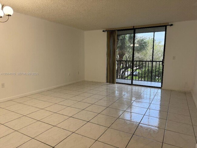 Building Photo - 8400 SW 133rd Avenue Rd