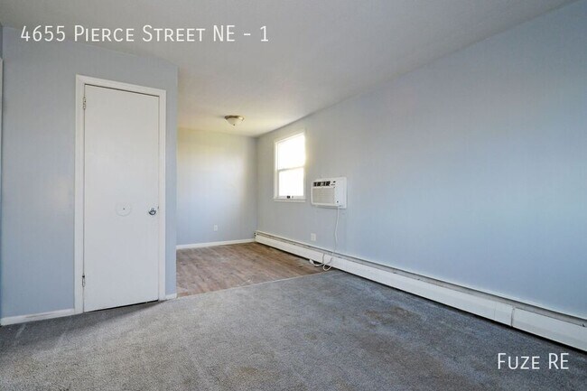 Building Photo - 4655 Pierce St NE