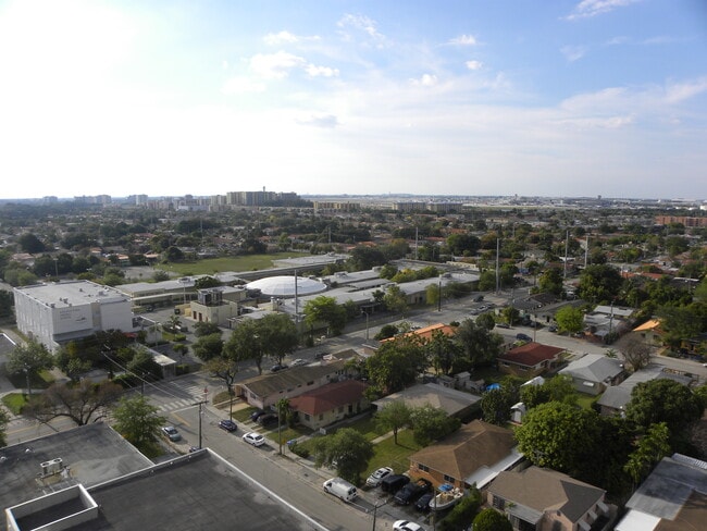 Building Photo - 4242 NW 2nd St