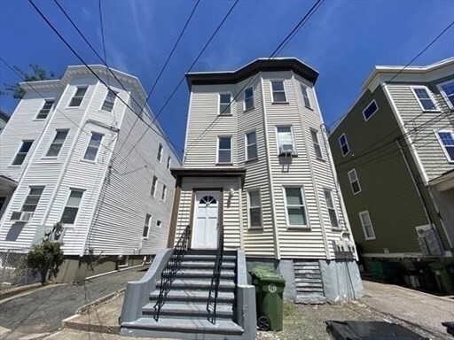 Building Photo - 10 Berkeley St