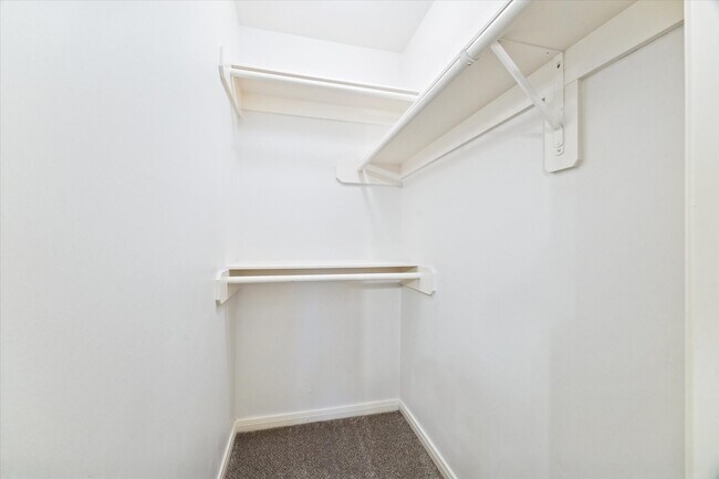 Building Photo - 1626 Genesee St