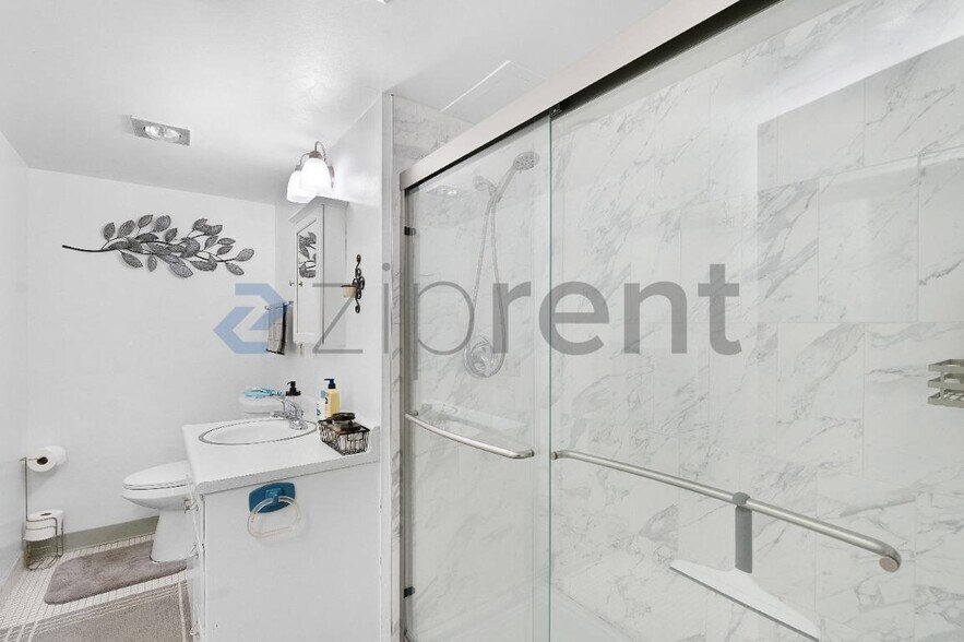 Building Photo - 1168 Herbert Ave