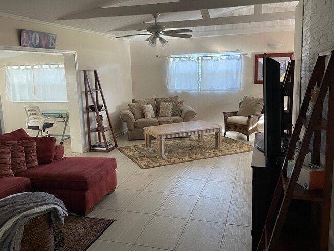 Building Photo - 52 San Juan Dr