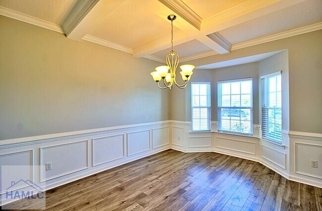 Building Photo - 7 Upland Ct