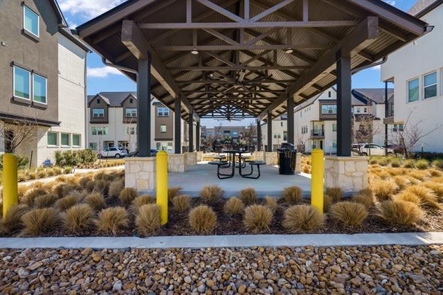 Building Photo - 3364 Norris St