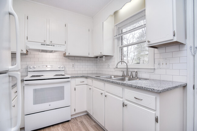 Granite countertops - 339 Sunny Hill Dr