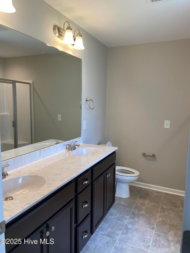 Building Photo - 620 Moonstone Ct