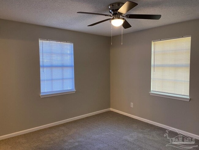 Building Photo - 8225 Impala Ct