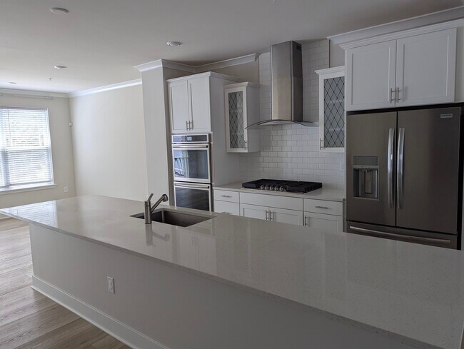 Building Photo - 2942 Bridgewater Dr