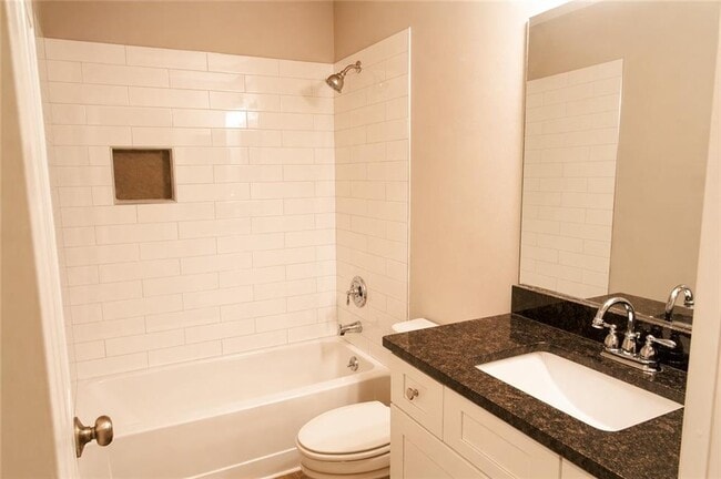 Building Photo - 6033 Coventry Cir