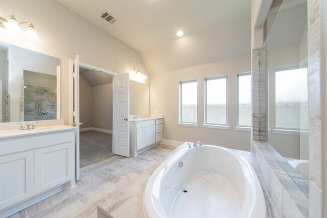 Building Photo - 4623 Primrose Valley Ln