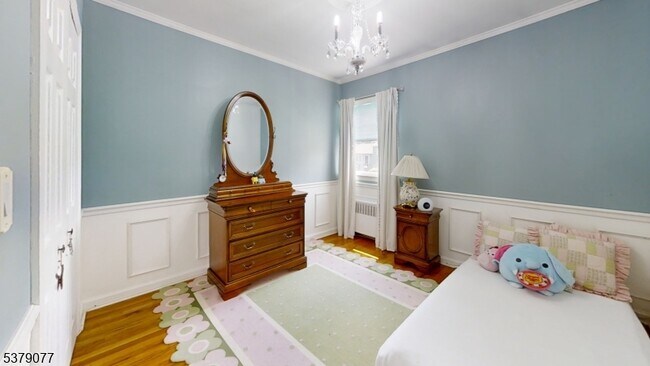 Building Photo - 827 Savitt Pl