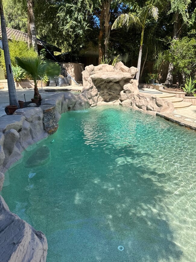 Building Photo - 9859 Foothill Blvd