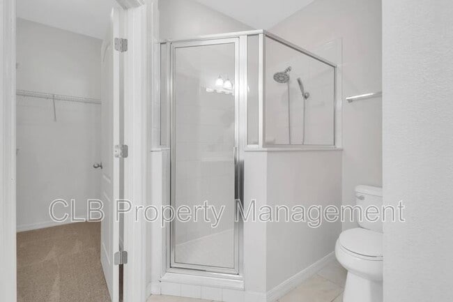 Building Photo - 225 Tarracina Way