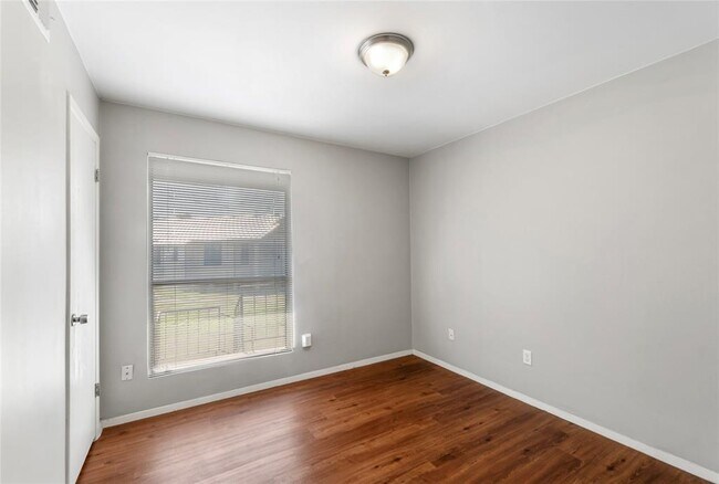 Building Photo - 4304 Acropolis Ct