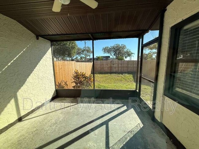 Building Photo - 2045 Sunset Grove Ln