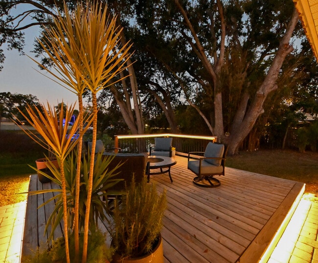 Building Photo - 10113 Lindelaan Dr