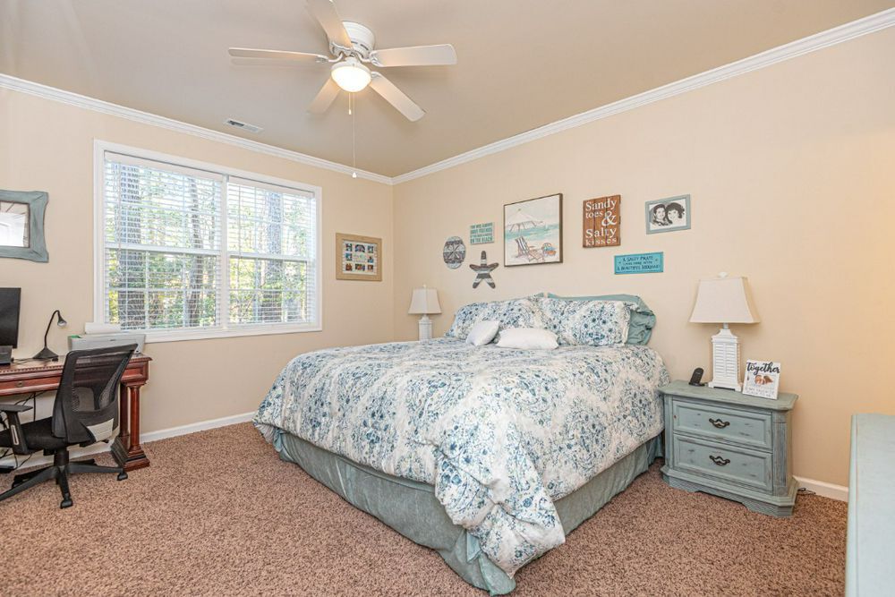 Building Photo - 29 Burr Hill Dr