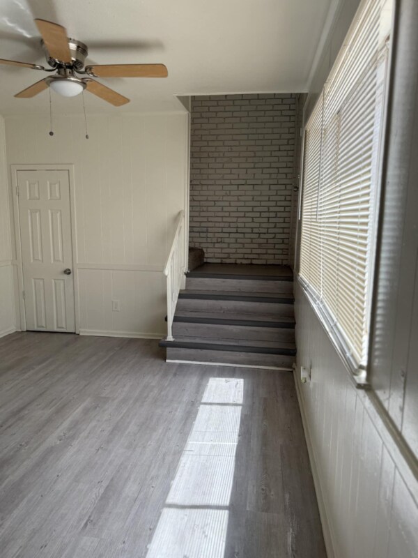 Building Photo - 1303 65th Dr