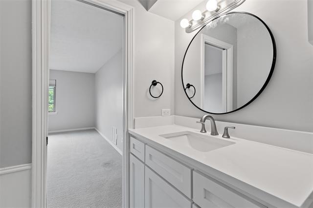 Building Photo - 10510 Ravenscroft Dr