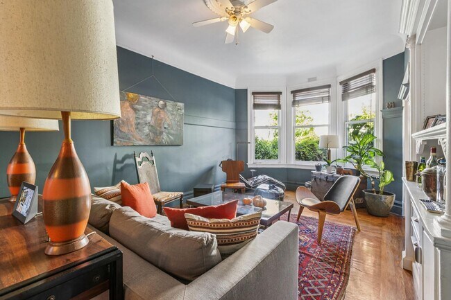 Building Photo - 2985 Harrison St