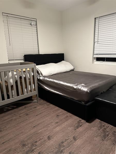 Building Photo - 6104 Cresthaven Ct