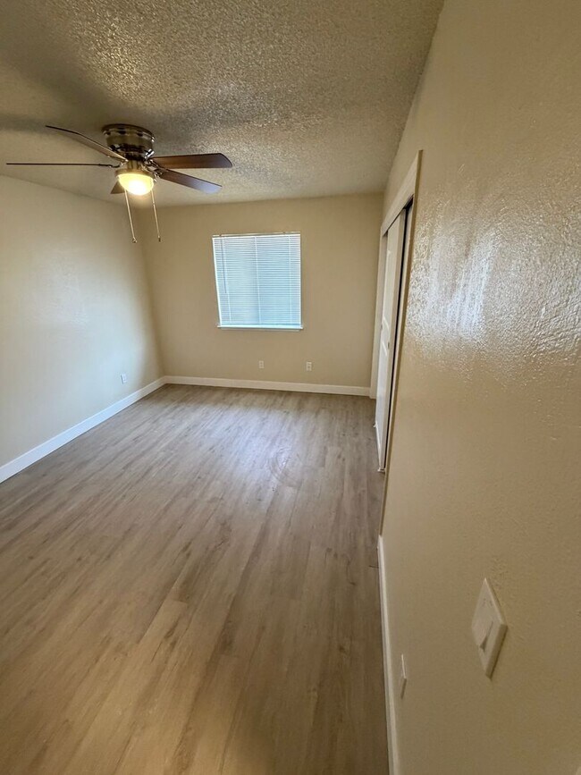 Building Photo - *NA114-Gill,Ravinderjit