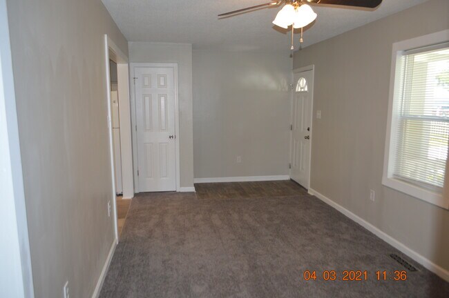 Building Photo - 106 Craven Rd