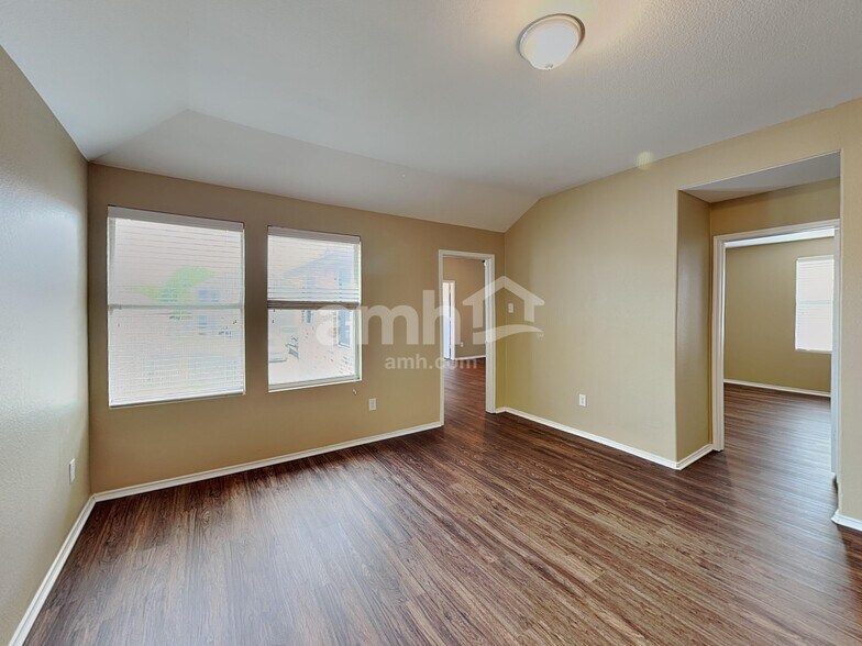 Building Photo - 3613 Camino Real Trail