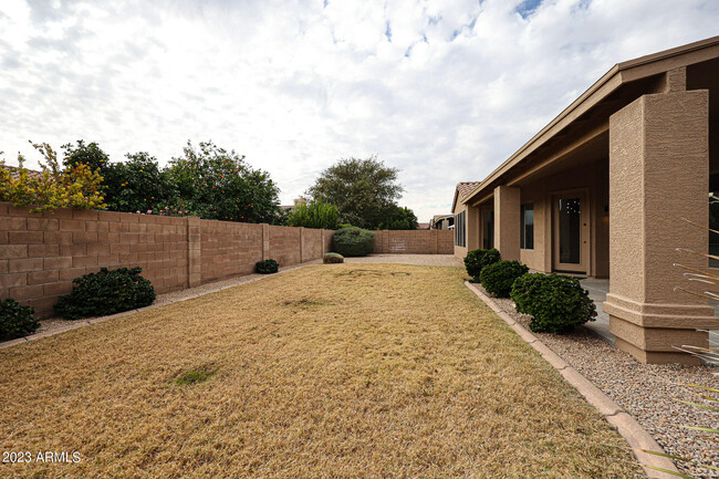 Building Photo - 4603 W Villa Linda Dr