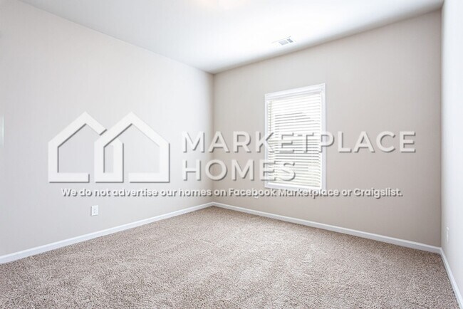 Building Photo - 230 W L Miller Dr