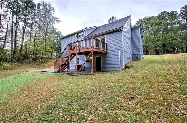 Building Photo - 5217 Highland Trail