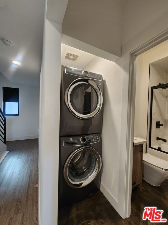 Building Photo - 11314 W Raitt Ln