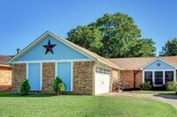 Building Photo - 7006 Zieglers Grove