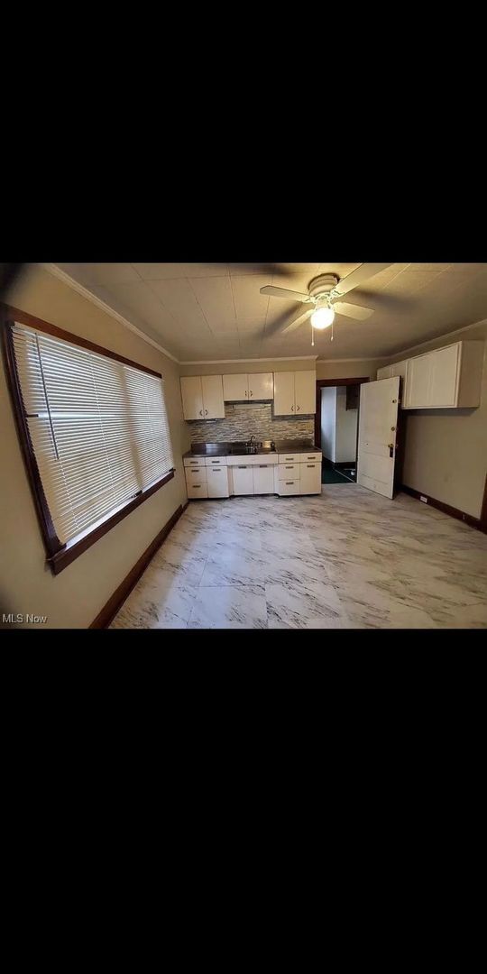 Building Photo - 4078 E 143rd St