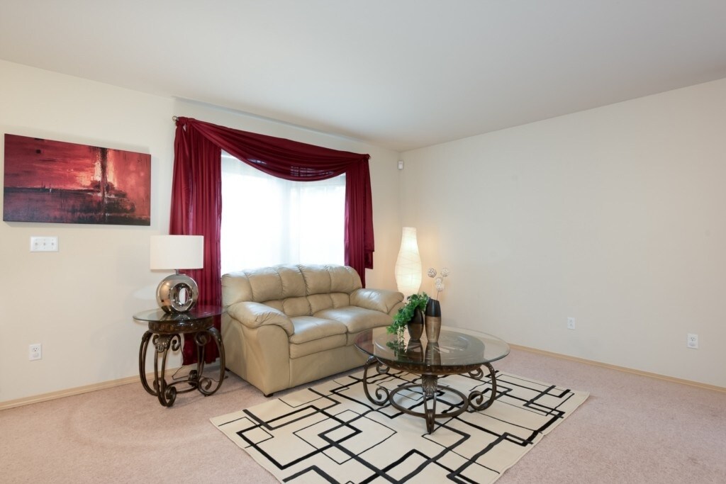 Building Photo - 9414 225th Way NE