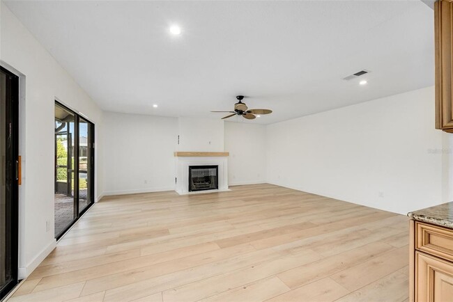 Building Photo - 5 Cache Cay Dr