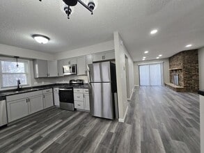 Building Photo - 5011 4th Ave N