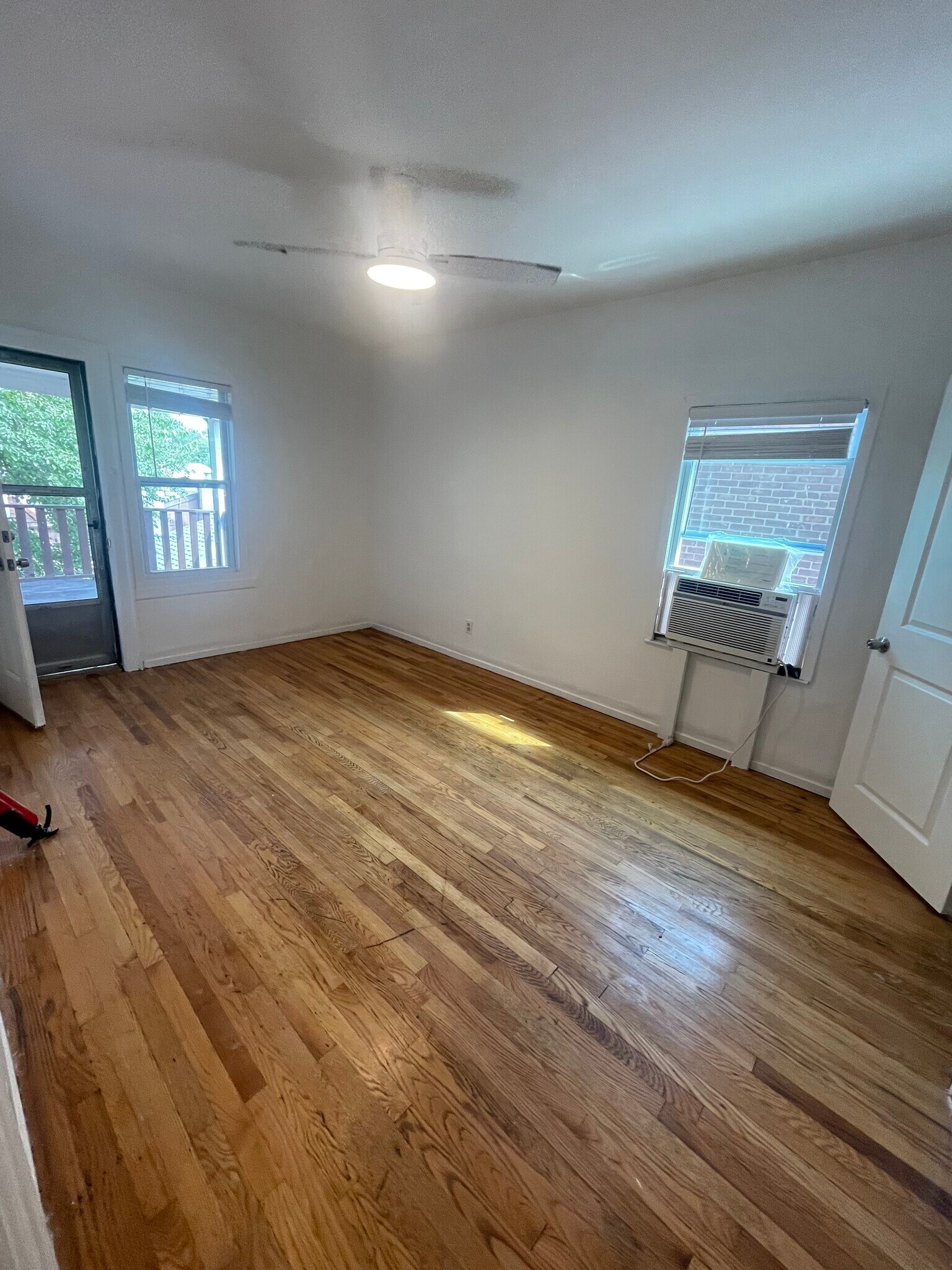 Building Photo - 17182 Stoepel St