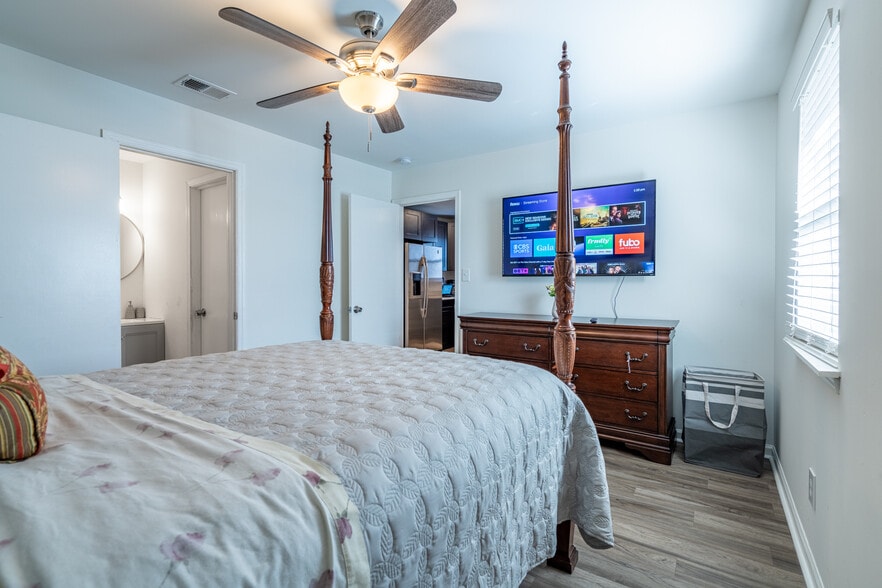 Building Photo - 2511 Washington Street Ext