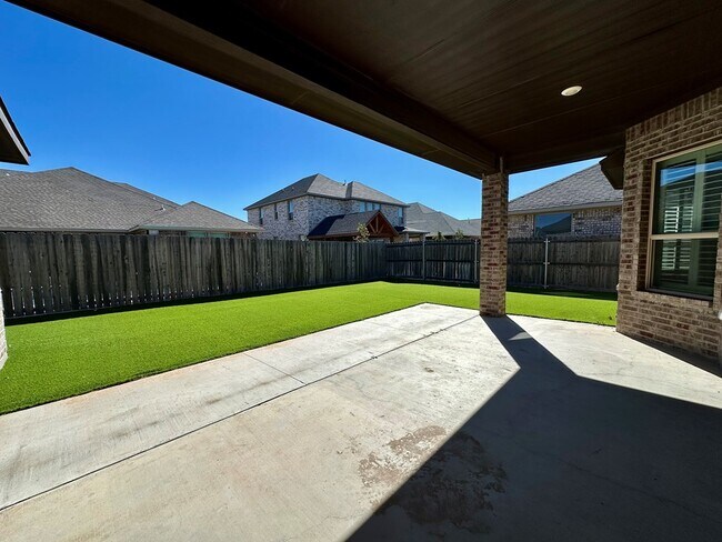 Building Photo - 8618 Alnwick Dr