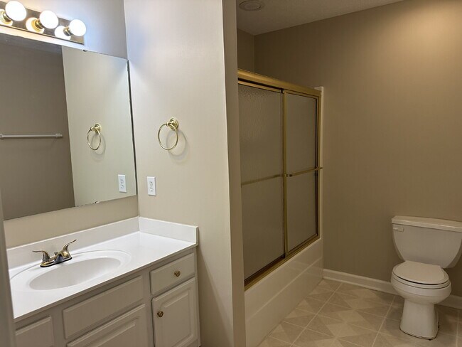 Building Photo - Well-Maintained Condo with 2 Bonus Rooms & Attached 2-Car Garage