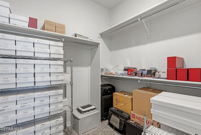 Building Photo - 11150 Blazing Star Pl