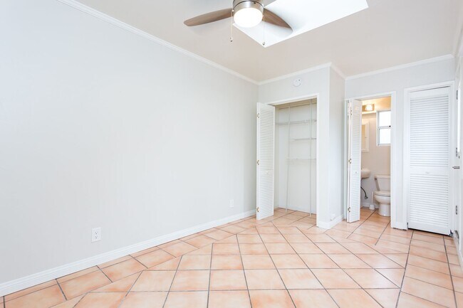 Building Photo - Single Story Craftsman in North Park