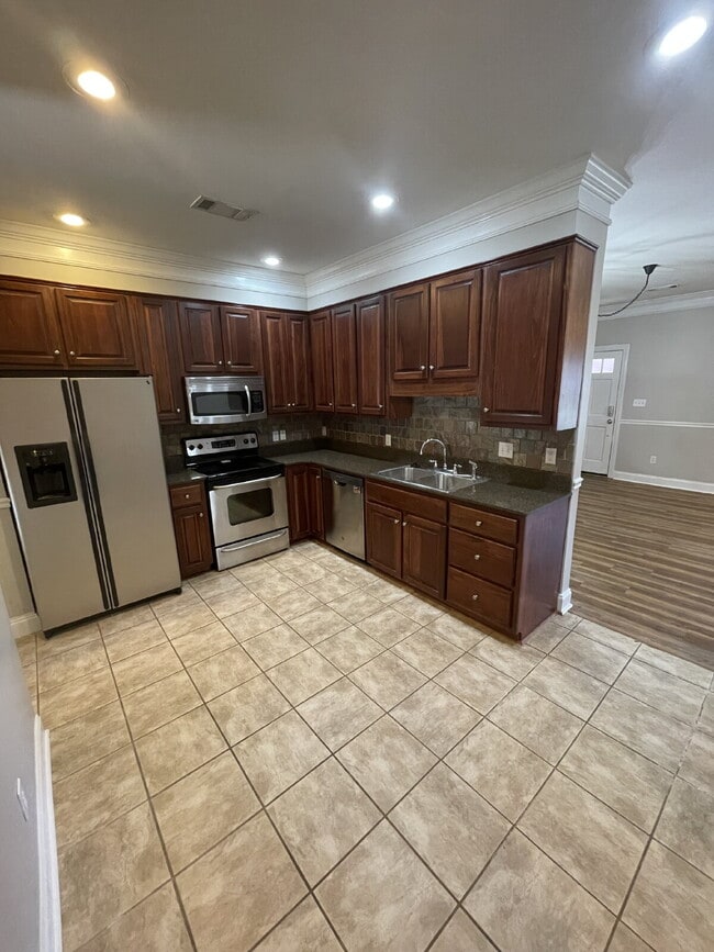 Building Photo - 15 Aspen Loop