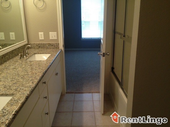 Building Photo - 1800 Austin Pkwy