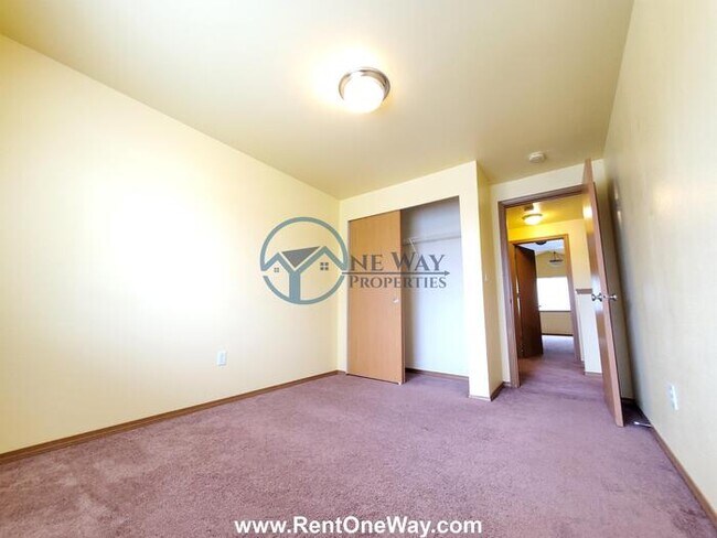 Building Photo - 103 165th St S