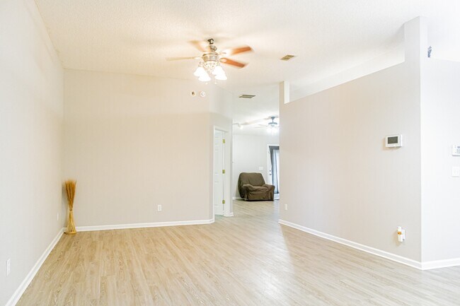 Building Photo - 8716 Springtree Road